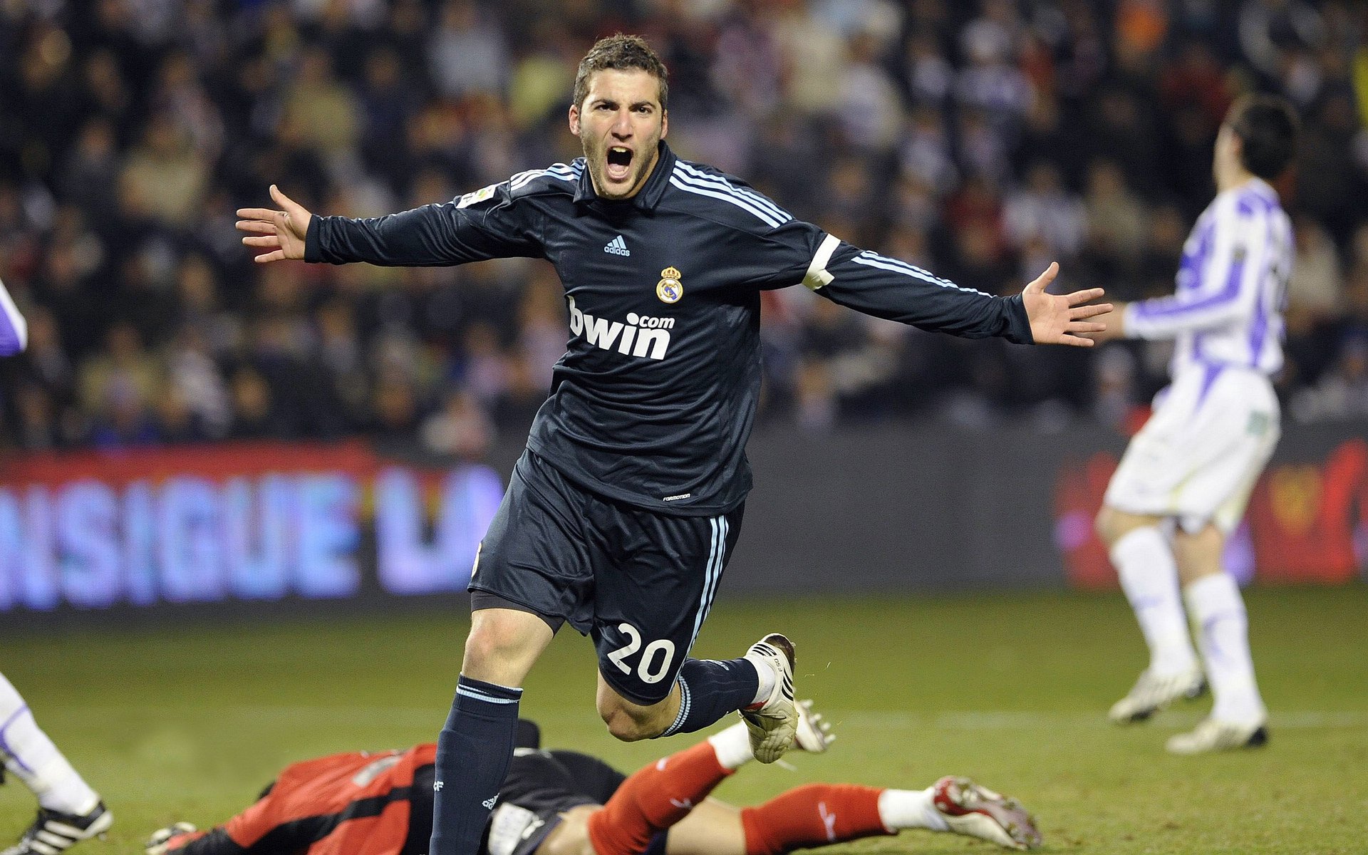 中国足球球员逆境得分能力趋势追踪,中国足球最成功的球员_中国足球天才球员